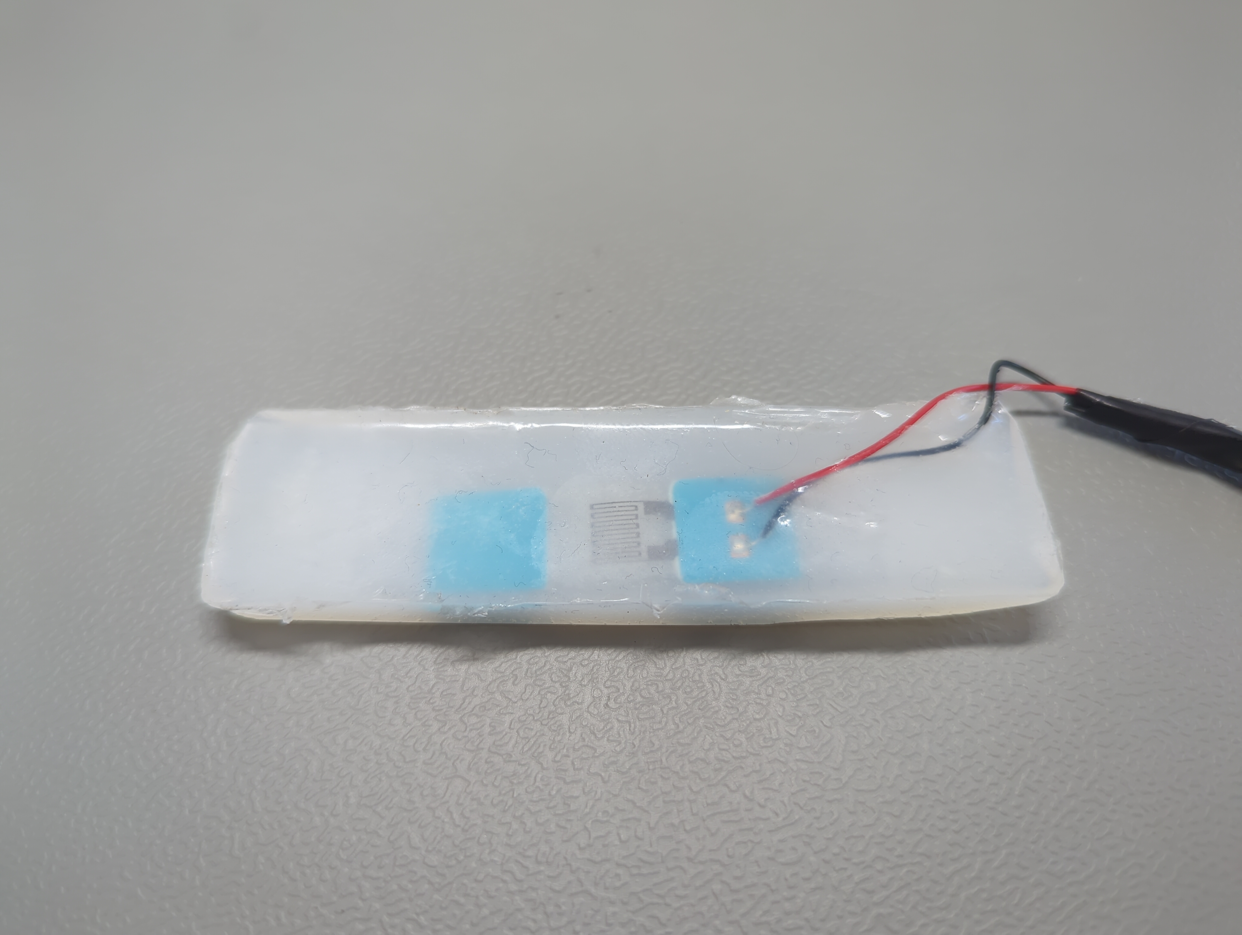 Elastic stretchable sensor L